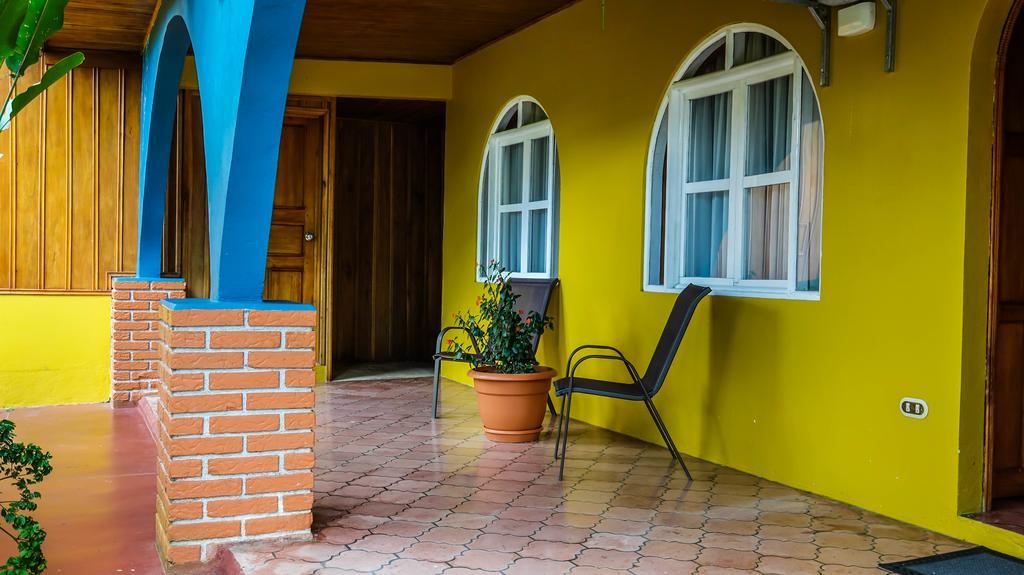 Hotel Tangara Arenal B&B La Fortuna Екстер'єр фото